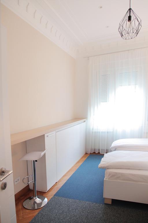 Hostel Karavan Inn Belgrade Room photo